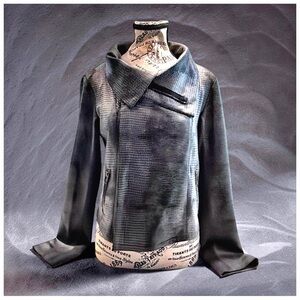 Iris Silk Abstract Blouse & Georgie Moto Jacket Set - Gray/Black | M/8